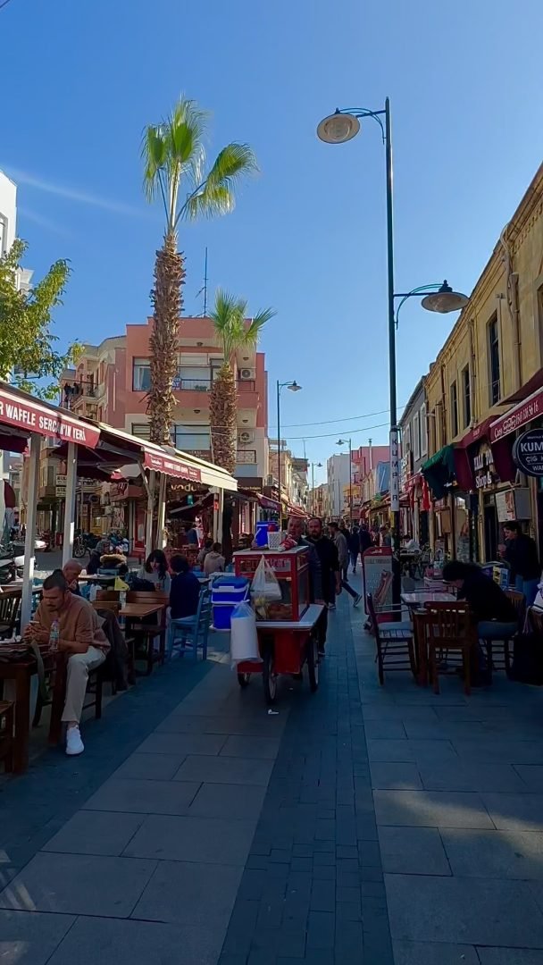 An itibariyle çarşı caddesi