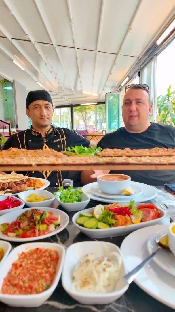 42 01 Öz Konyalı Kardeşler Restaurant