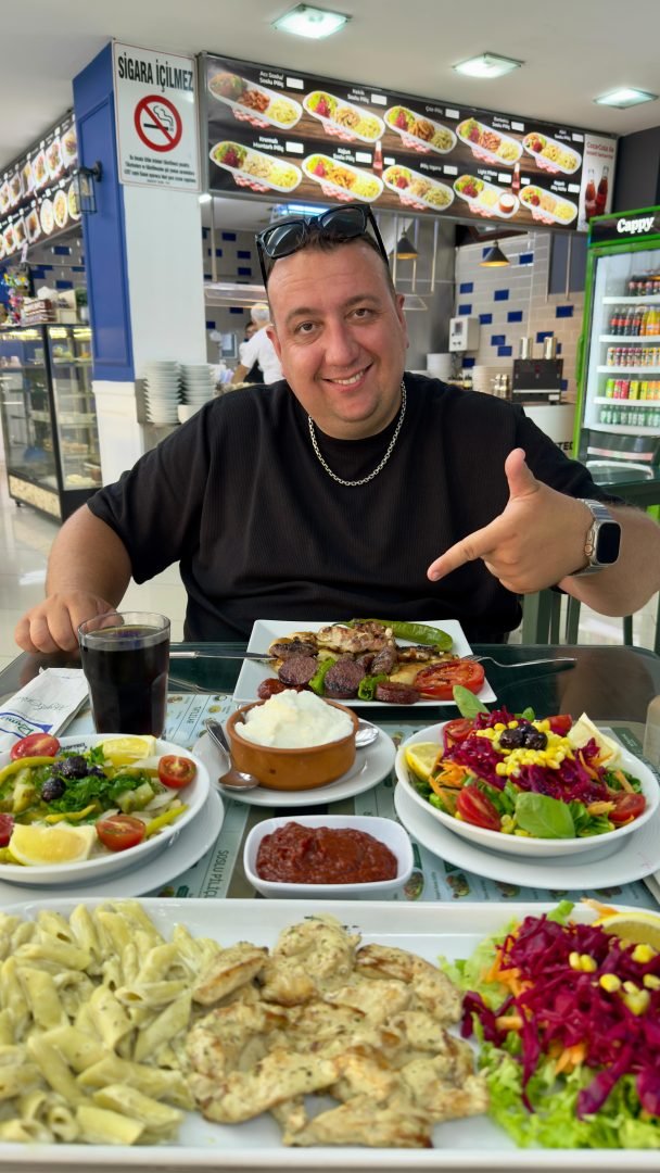 Çanakkalede köfte denilince akla gelen ilk mekanlardan birindeyiz b…