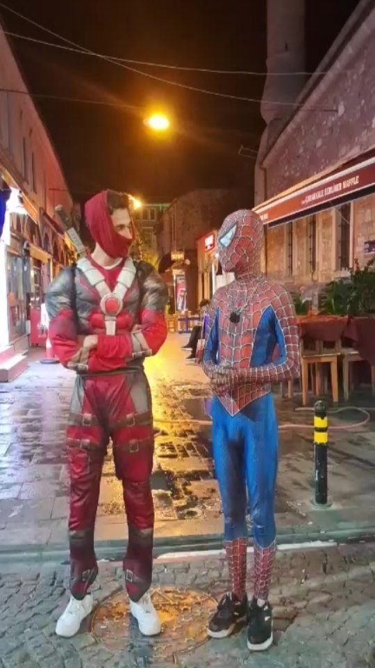 Şehrin sokakları, sıradışı bir manzaraya ev sahipliği yaptı: Süper…