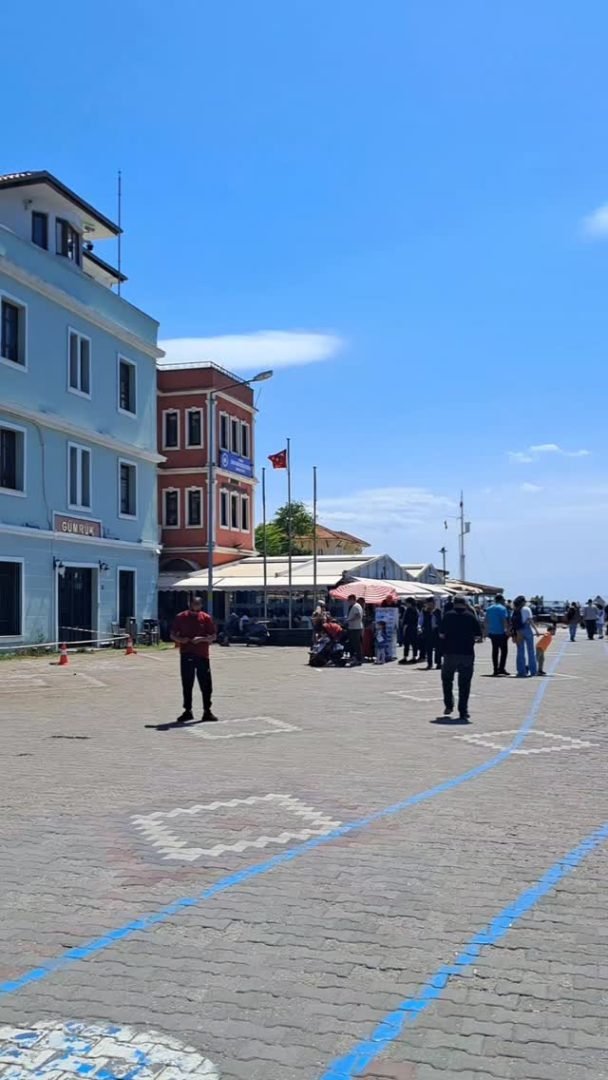 Merhaba dostlar bugün 16 Mayıs 2026 kardeşimle dolaşıyoruz