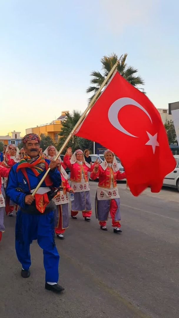 Çınarlı Muhtarlığı öncülüğünde bu yıl ilk kez düzenlenen 1. Uluslar…