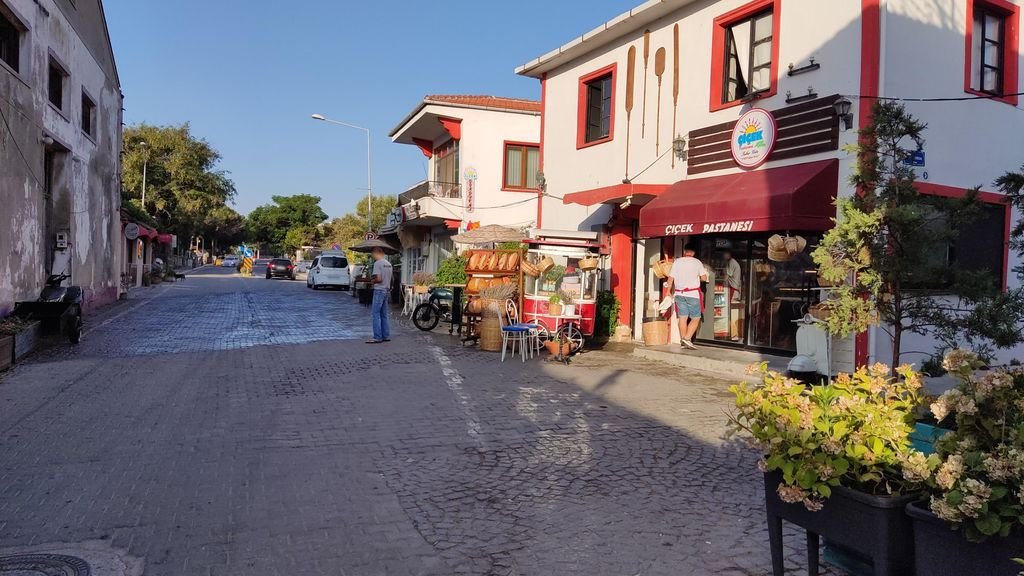 Poyraz Cafe