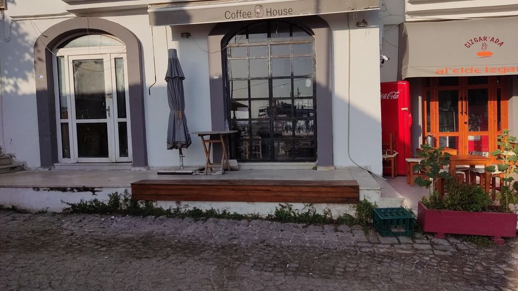 Gümüs Coffee House